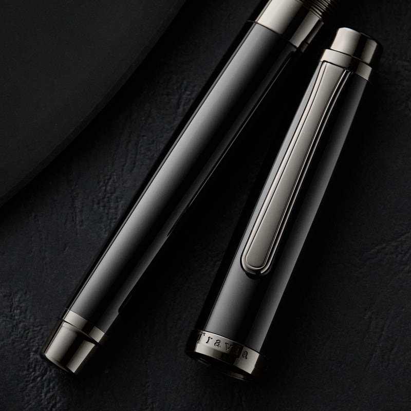 Platinum #3776 Century Fountain Pen - Travia (Limited Edition Gift Set)