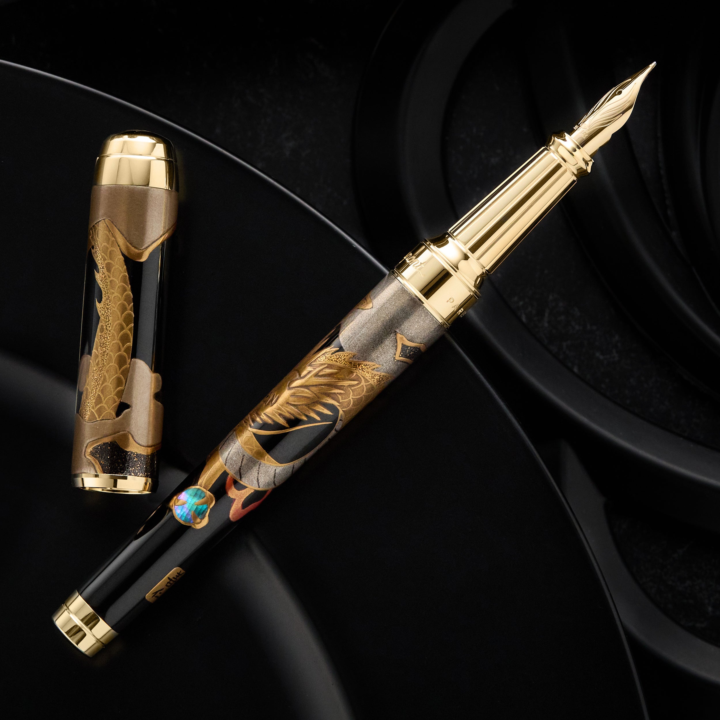 S.T. Dupont ラインD エタニティ万年筆 蒔絵 ドラゴン S.T. Dupont Line D Eternity XL - Maki-e Dragon (Limited Edition