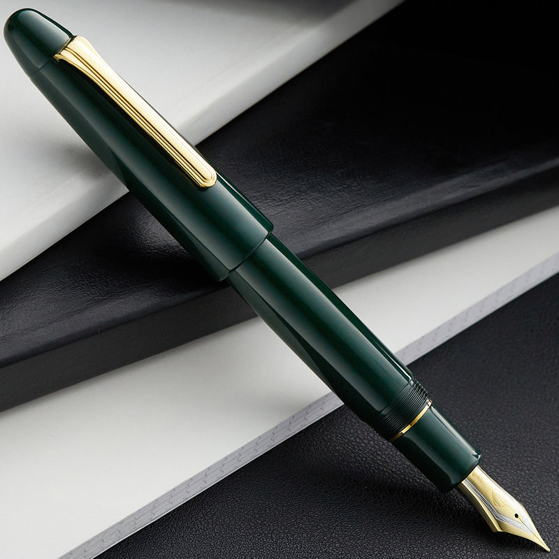 Sailor 1911 King of Pens Color Urushi Ebonite Fountain Pen - Pine Green