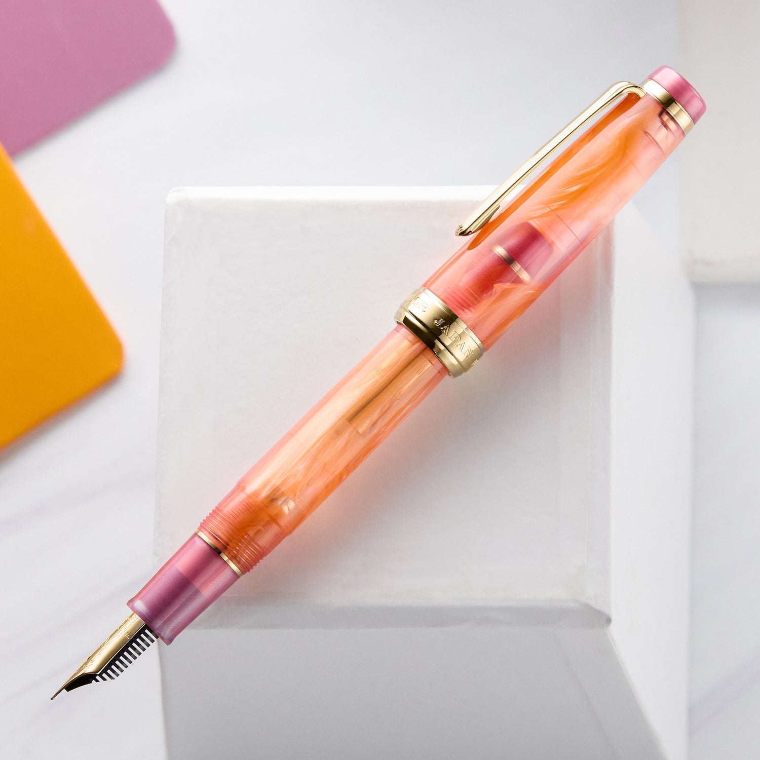 Sailor Veilio Fountain Pen - Pearl Pink (Limited Production) - The