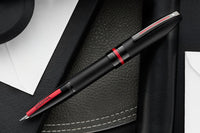 Sheaffer Icon Fountain Pen - Black/Red