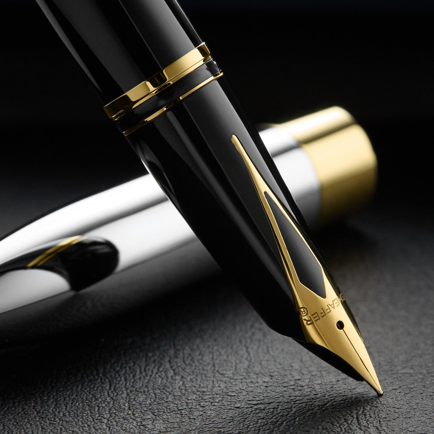 SHEAFFER LEGACY PENNA A SFERA IN ACCIAIO LUCIDO SHEAFFER LEGACY PENNA A SFERA IN ACCIAIO LUCIDO