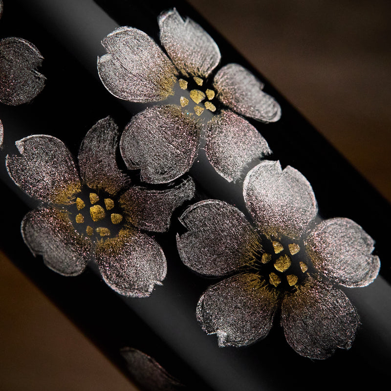 TACCIA Empress Maki-e Fountain Pen - Aka Fuji and Sakura Chinkin Yozakura (Limited Edition)