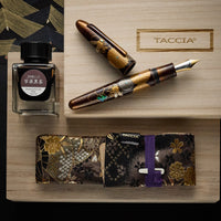 TACCIA Empress Maki-e Fountain Pen - Imperial Honeybee (Limited Edition)