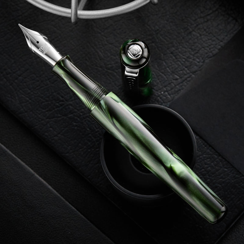Tom Hessin Charles Fountain Pen - Highland Green