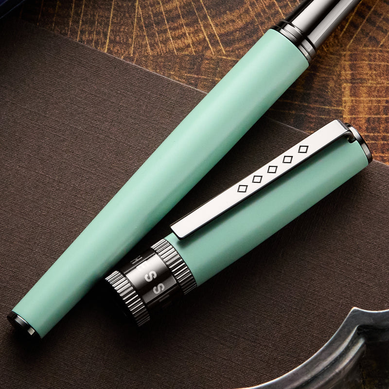 Tom Hessin Rebel Fountain Pen - Cambridge Blue