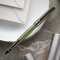 Tom Hessin Rebel Fountain Pen - Garrison Green