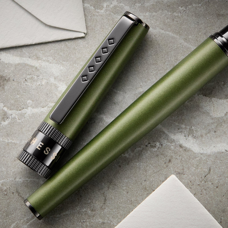 Tom Hessin Rebel Fountain Pen - Garrison Green