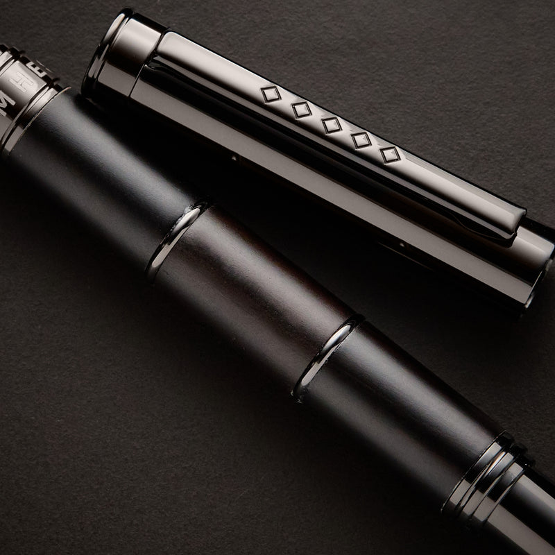 Tom Hessin Revolution Fountain Pen - Charcoal