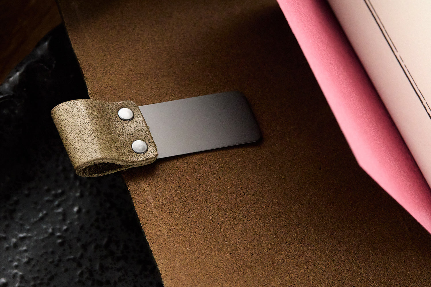 Traveler's Notebook Accessory 016 - Medium Pen Holder, Olive - The ...