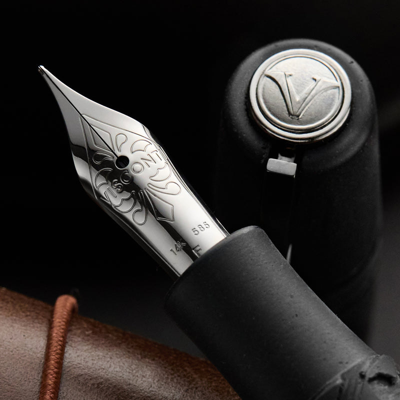 Visconti Homo Sapiens Fountain Pen - Dark Crystal (14k Nib)