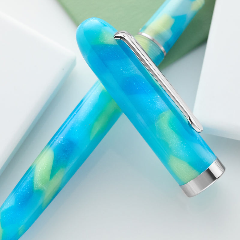Wearingeul Literature Preface Fountain Pen - Robinson Crusoe