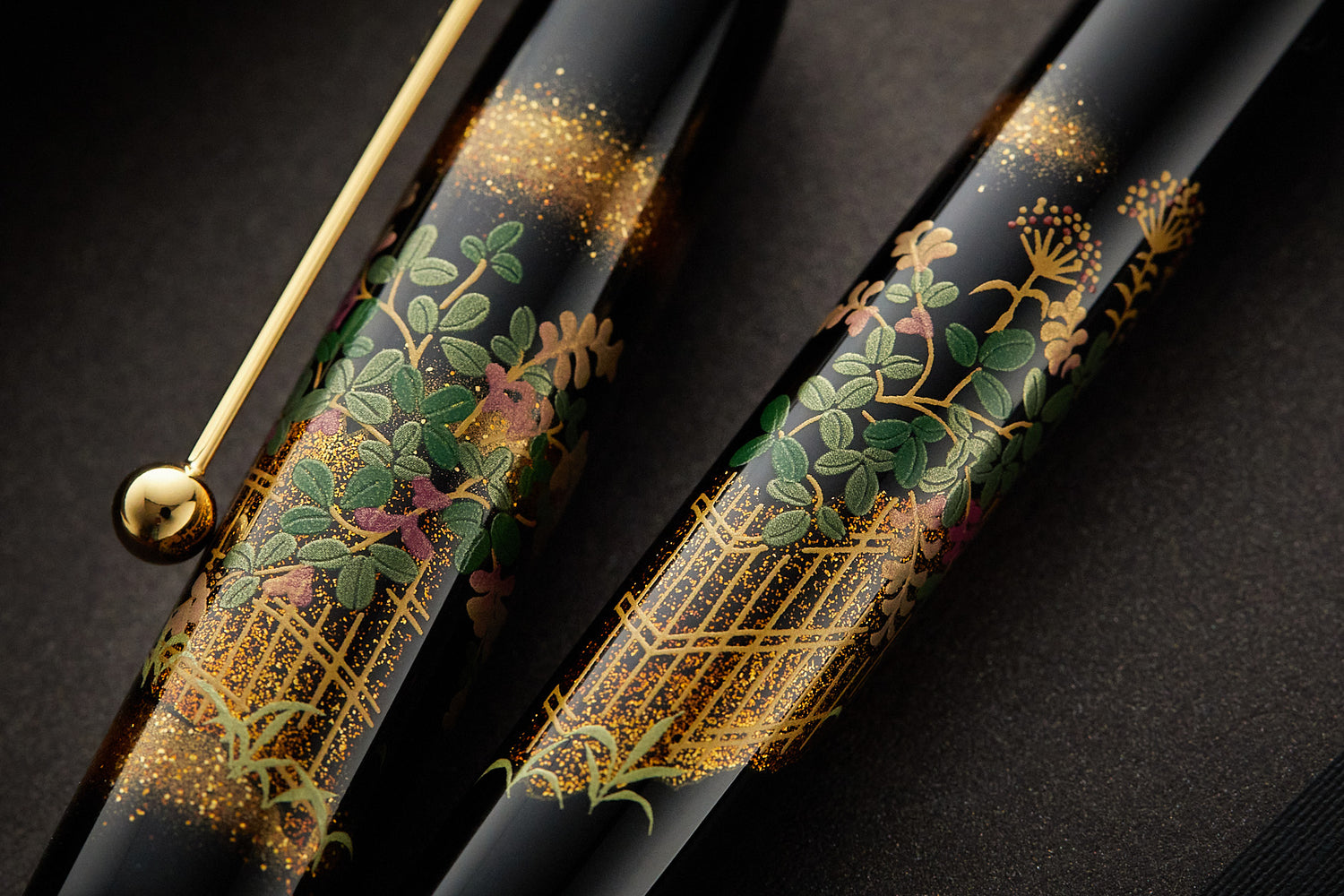 Namiki Yukari Maki-e Fountain Pen - Flower Fence - The