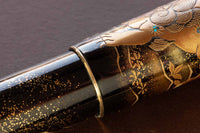 Namiki Yukari Royale Maki-e Fountain Pen - Lioness and Cubs