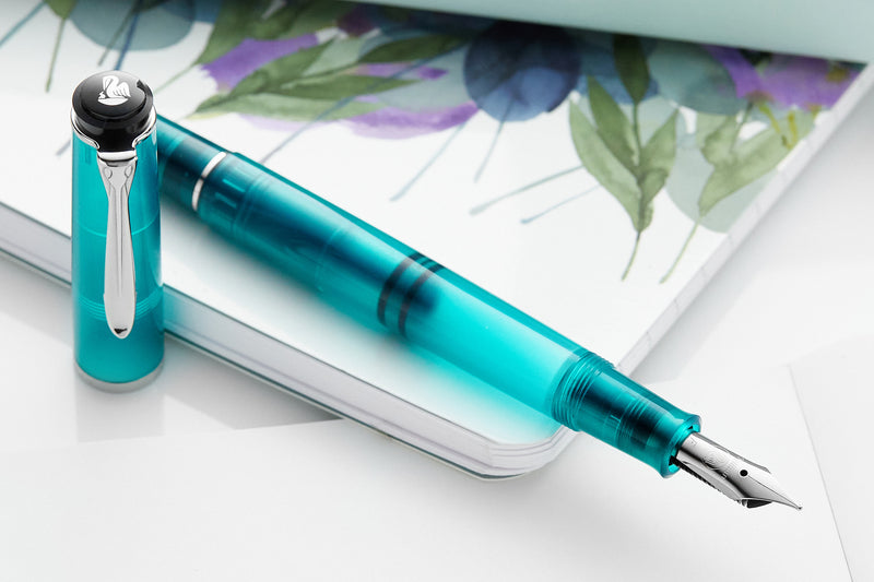 Pelikan M205 Fountain Pen - Apatite (Special Edition)