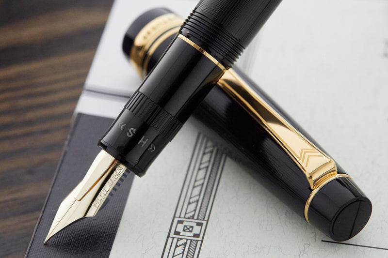Pilot Justus 95 Fountain Pen - Black/Gold - The Goulet Pen Company