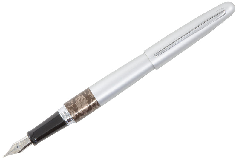 Pilot Metropolitan Fountain Pen - Silver Python