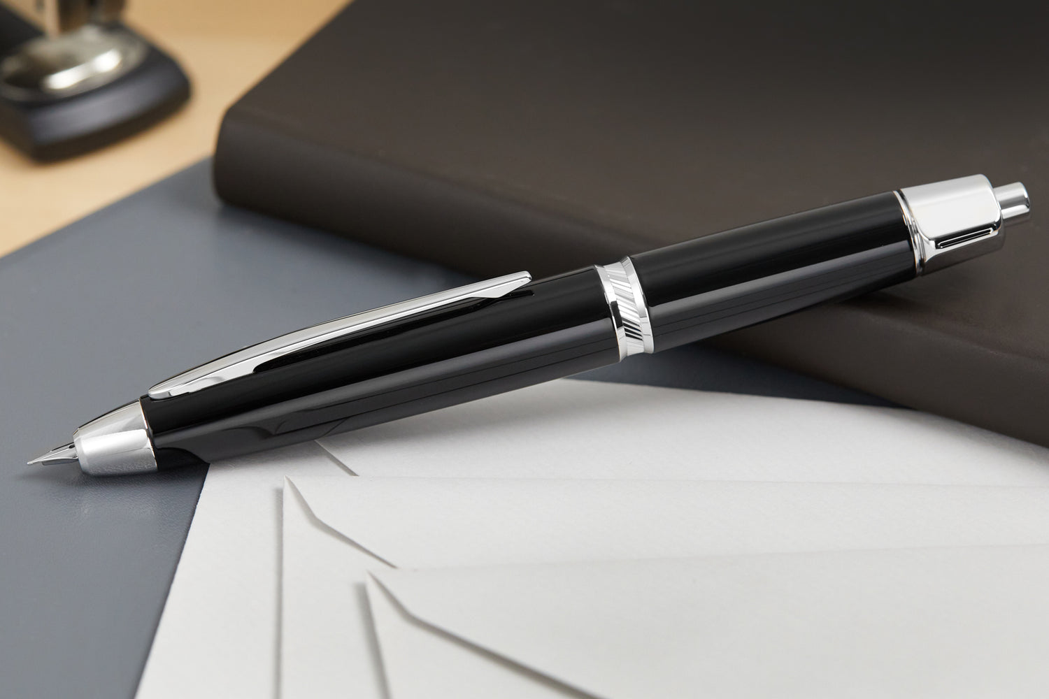 Pilot Vanishing Point LS Fountain Pen - Black with Rhodium Trim - Anderson  Pens, Inc.