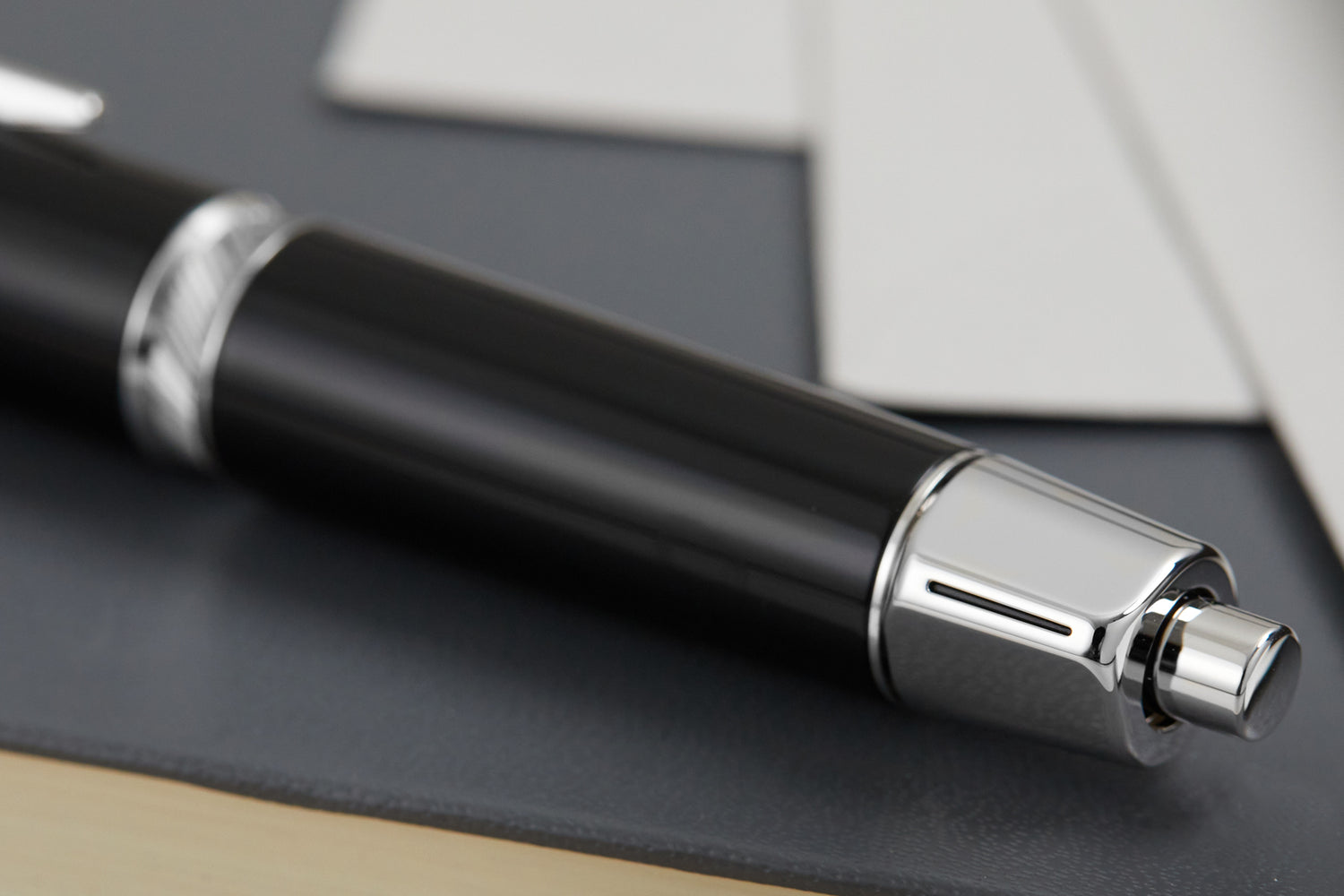 Pilot Vanishing Point LS Fountain Pen - Black