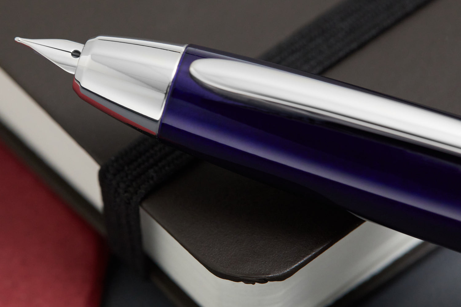 Pilot Capless - Lacquer Blue CT with 18 Karat Gold Rhodium Plated Fountain Pen - Image 3