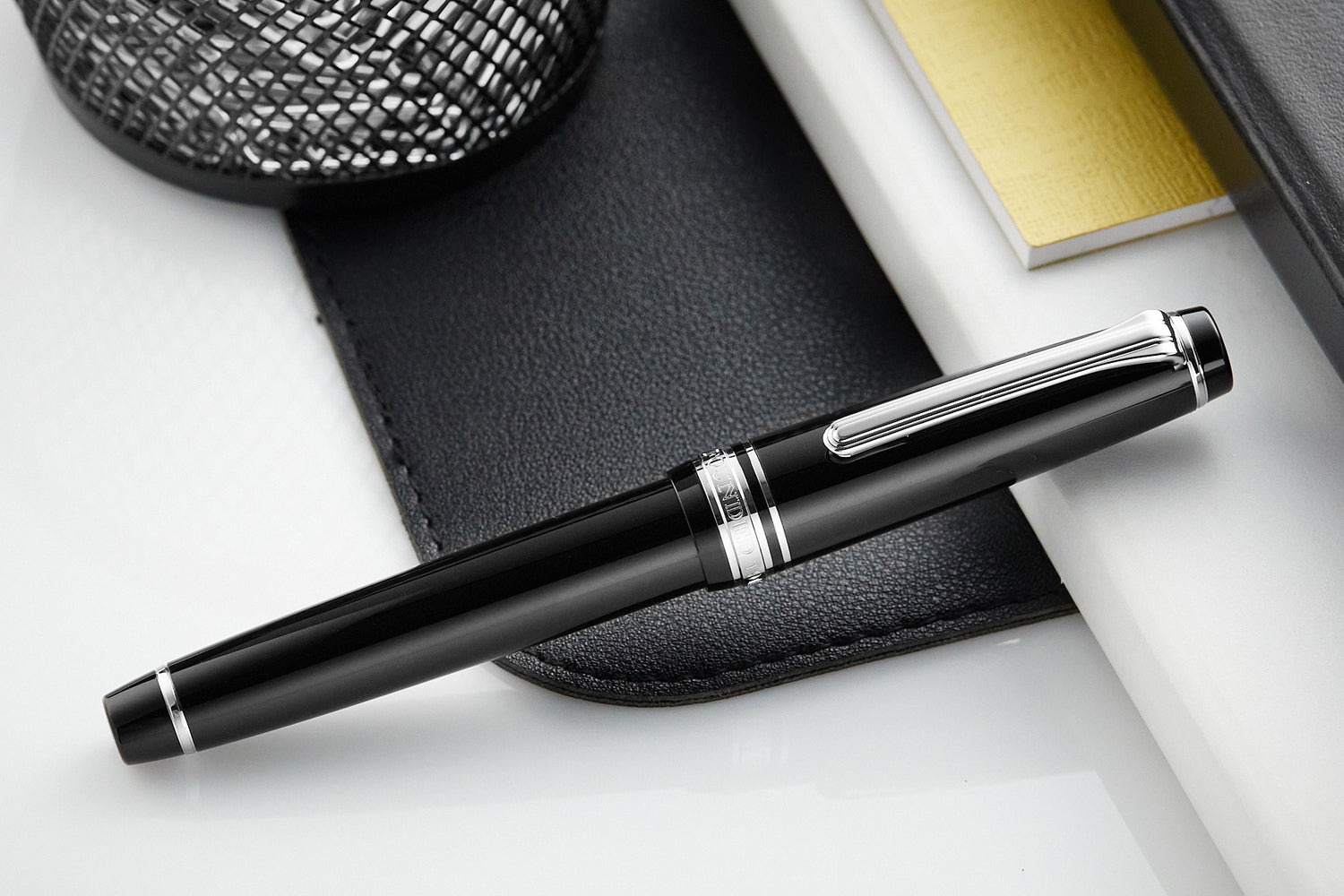 Sailor Pro Gear Slim Fountain Pen Black/Silver The Goulet Pen