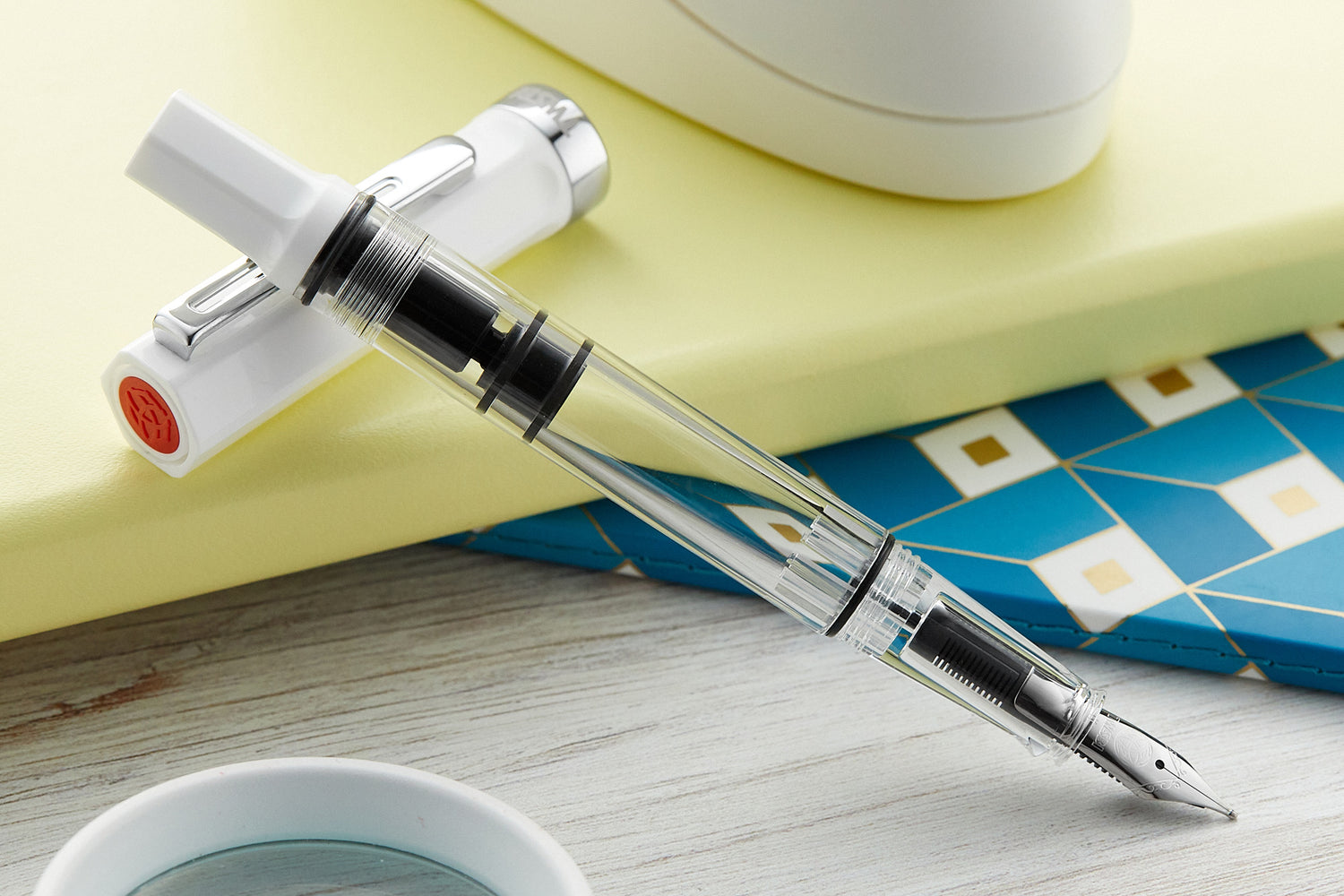 TWSBI Eco vulpen, hars, metaal, transparant, zwart, M7444300 - M TWSBI Eco vulpen, hars, metaal, transparant, zwart, M7444300 - M